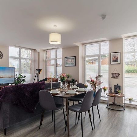 2 Bedroom Modern Apartment In Manchester Exteriör bild