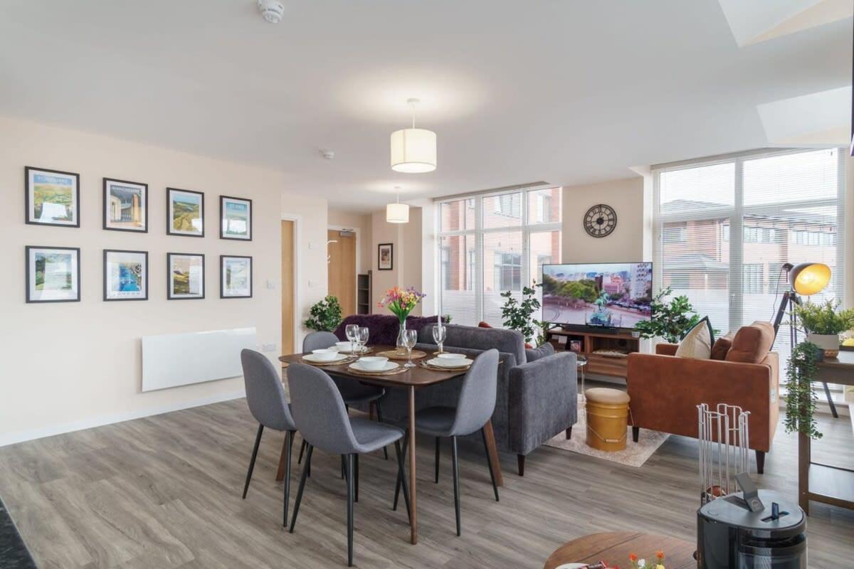 2 Bedroom Modern Apartment In Manchester Exteriör bild